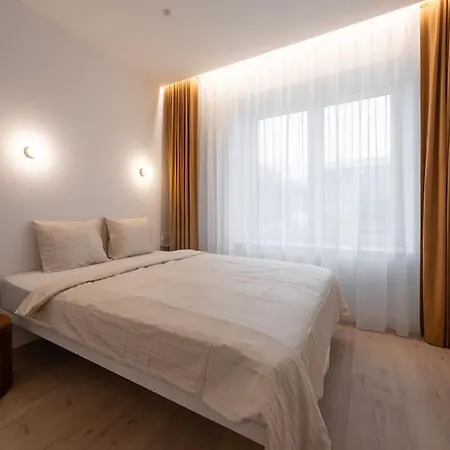 Apartment Downtown Getaway By Prime Iv Kaunas