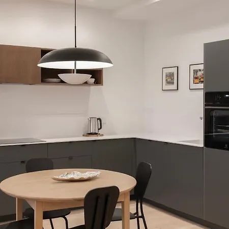 Downtown Getaway By Prime Iv * Kaunas